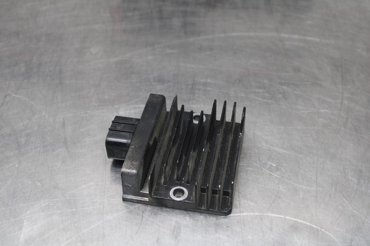 18-23 KAWASAKI NINJA 400 EX400 ABS RECTIFIER VOLTAGE REGULATOR BB795