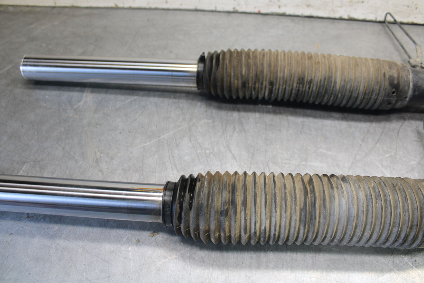 08-18 KAWASAKI KLR650 FRONT FORKS SHOCK SUSPENSION SET PAIR BB707