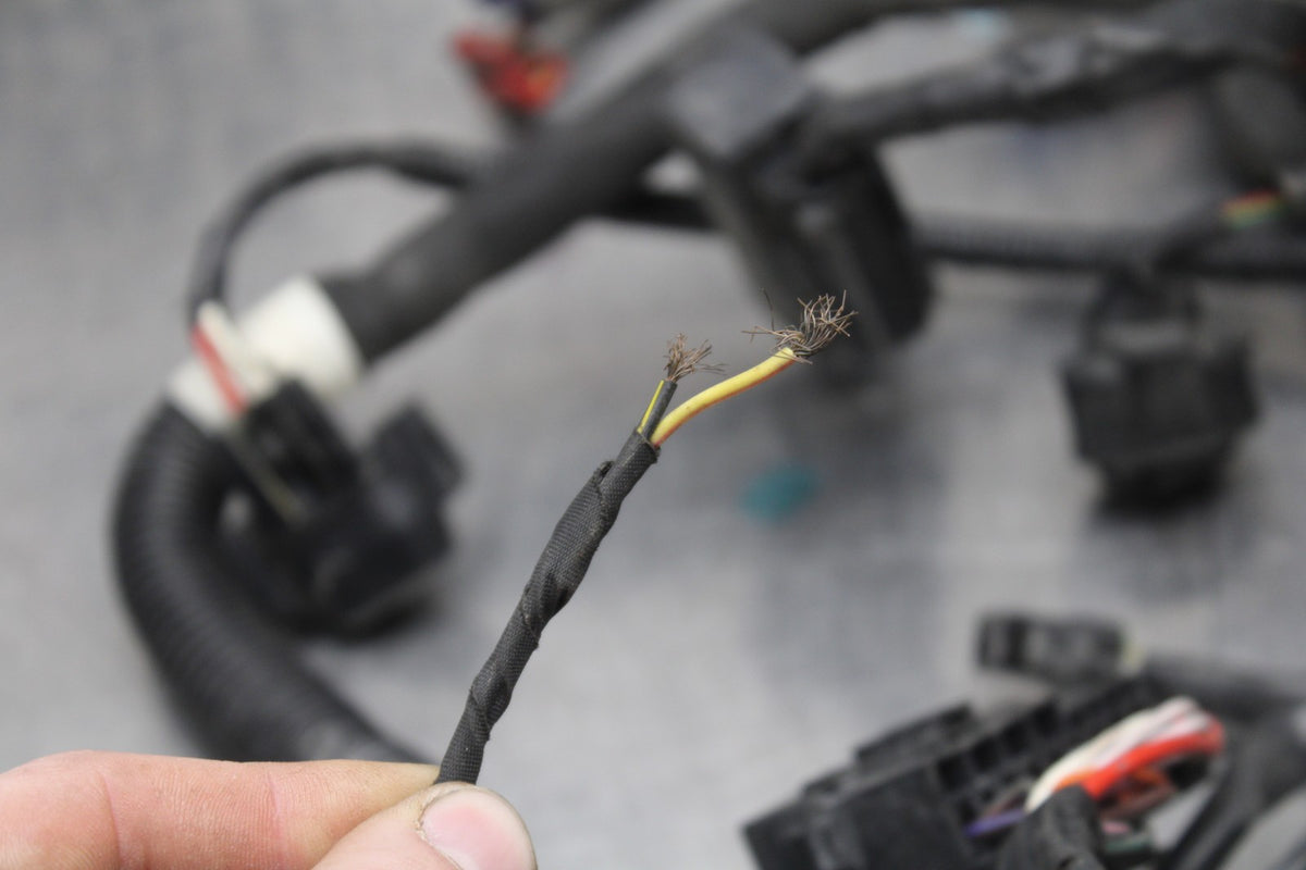 13-16 KTM 390 DUKE MAIN ENGINE WIRING HARNESS MOTOR WIRE LOOM BB815
