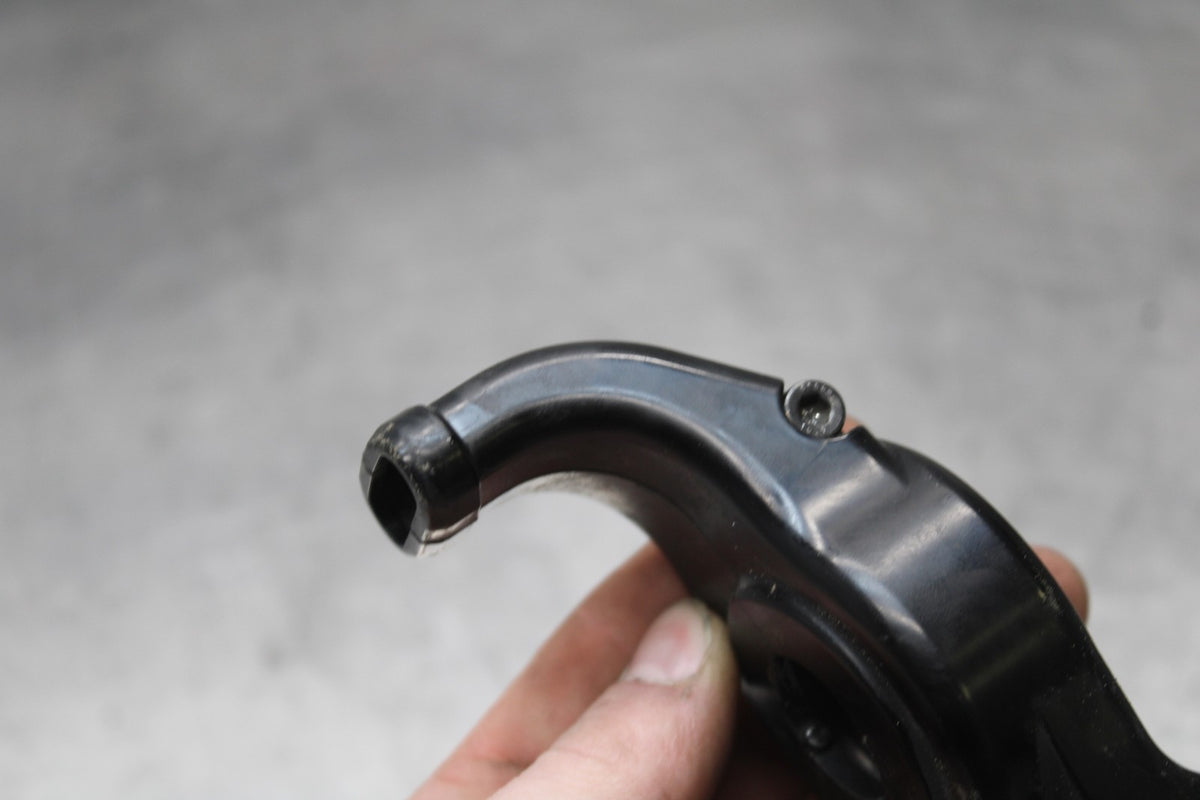 18 YAMAHA SUPER TENERE THROTTLE CABLE LINE HOUSING GUIDE BB832