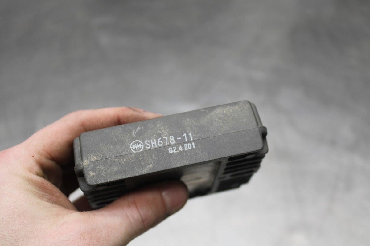 08-16 YAMAHA YZF R6 RECTIFIER VOLTAGE REGULATOR BB856