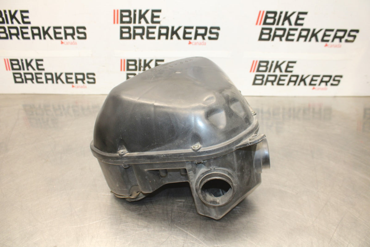 03-04 YAMAHA YZF R6 AIRBOX AIR INTAKE FILTER BOX BB890