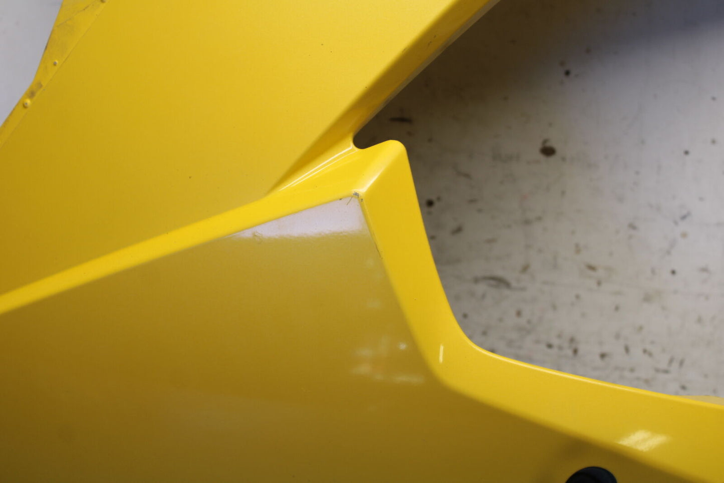 09-15 YAMAHA FZ6R LEFT LOWER MID UPPER SIDE FAIRING COWL  BB686