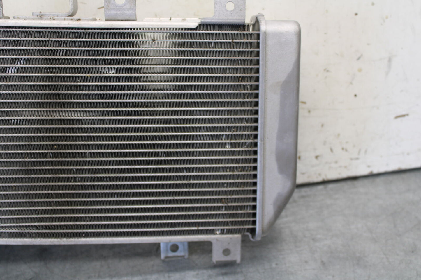 18-23 KAWASAKI NINJA 400 ENGINE RADIATOR MOTOR COOLER COOLING RADIATER BB679