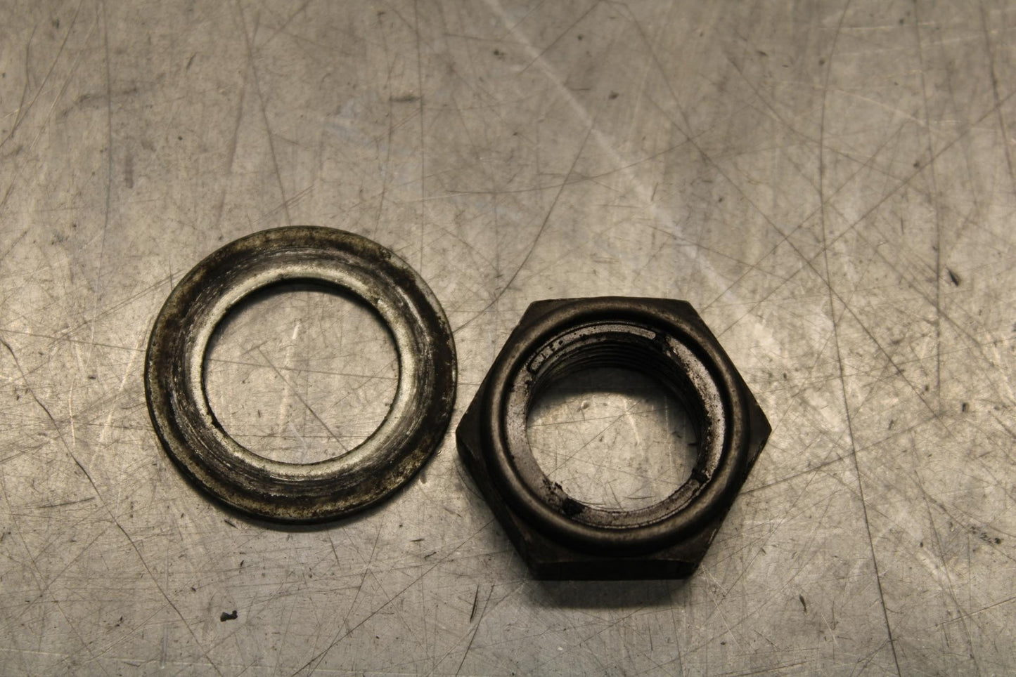 2005 Honda CBR600RR REAR AXLE BACK WHEEL RIM BOLT AXEL 42301-MEE-D00 BB564