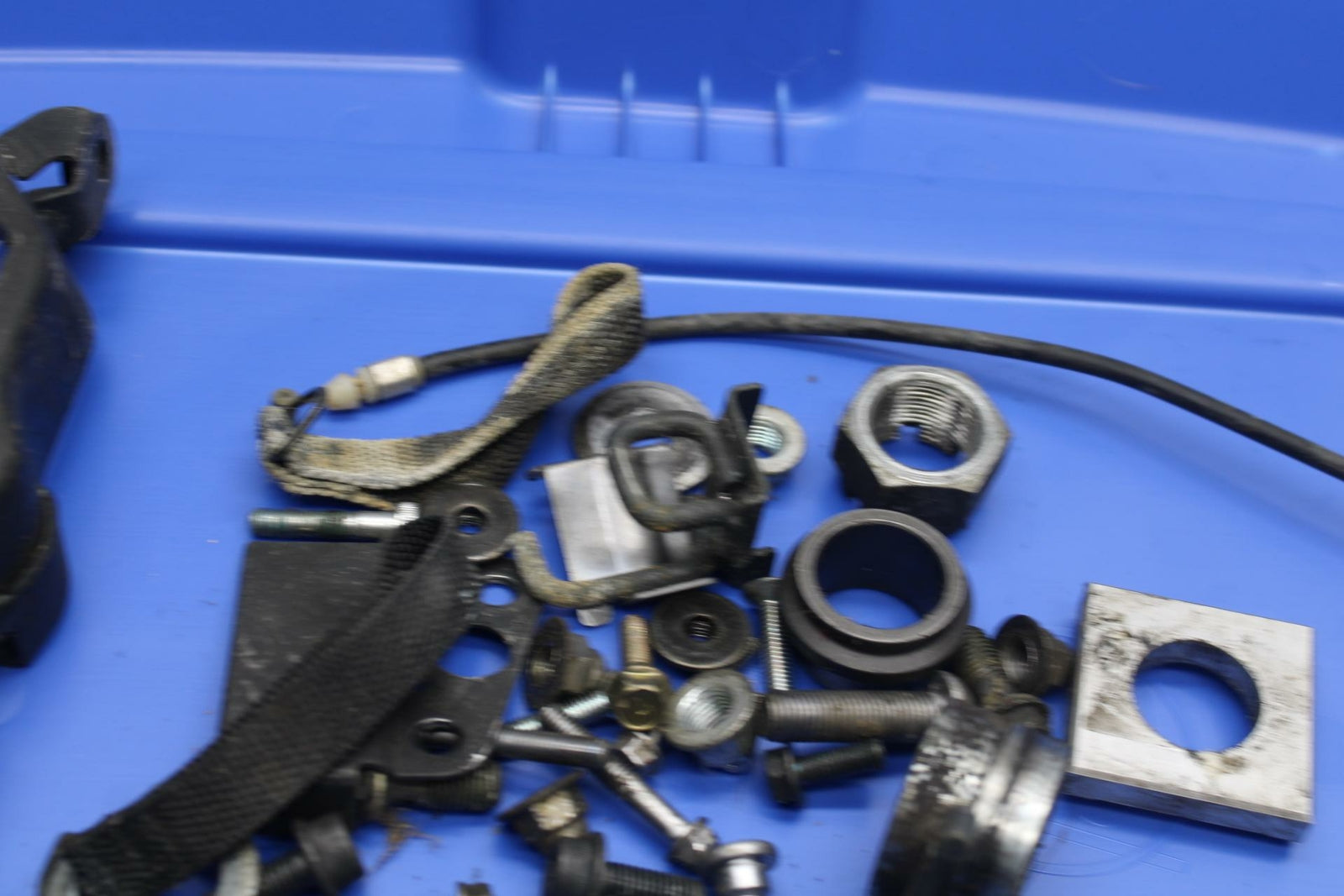 01 KAWASAKI NINJA ZX6R  HARDWARE BB25