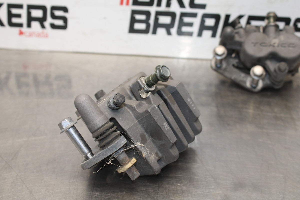 07 KAWASAKI NINJA 650 EX650 RIGHT LEFT FRONT BRAKE CALIPER SET PAIR BB844