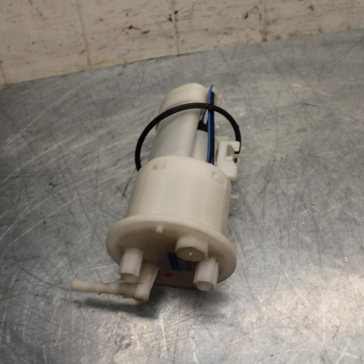 07-08 YAMAHA YZF R1 FUEL PUMP GAS PETROL SENDER UNIT 4C8-13907-01-00 BB483