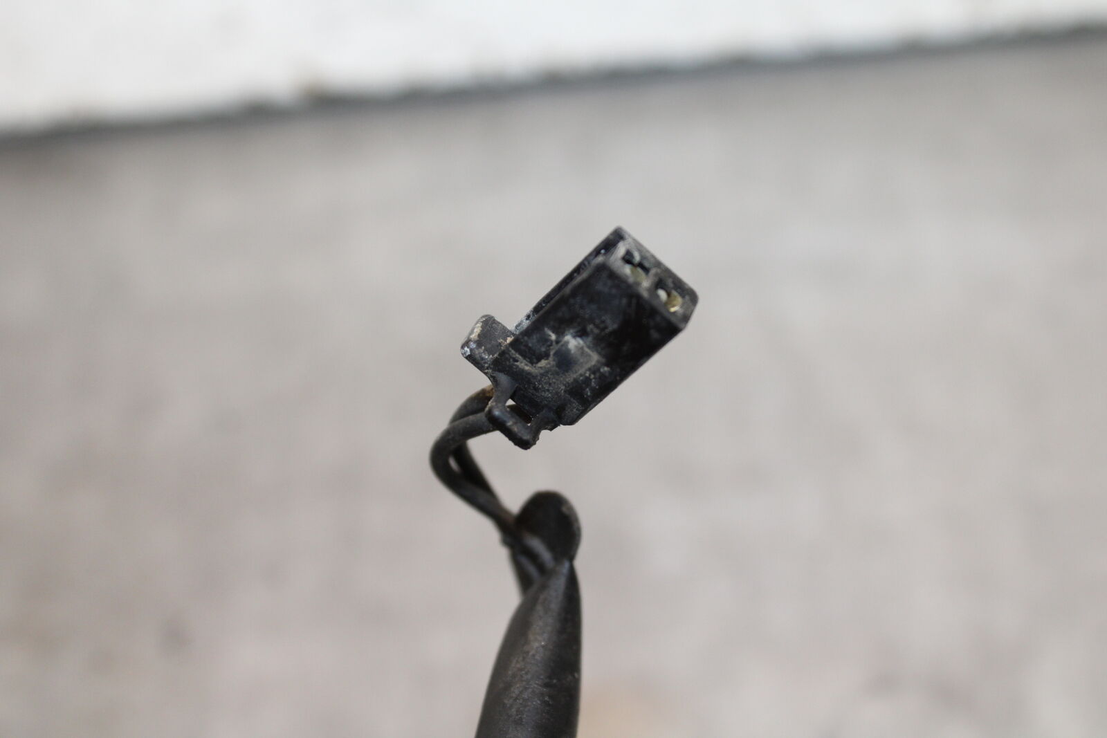 02-04 HONDA VTX1800S REAR BACK BRAKE SENSOR BB712