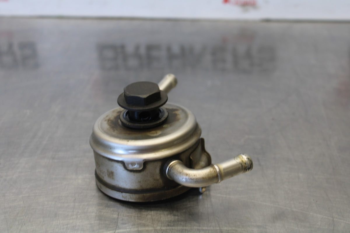 15 TRIUMPH TIGER 800 ENGINE MOTOR OIL COOLER BB873 