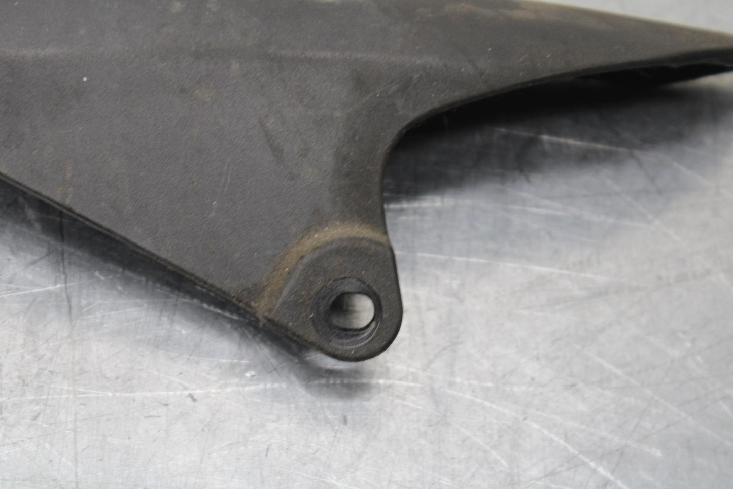 09-12 KAWASAKI NINJA ZX6R REAR DRIVE CHAIN GUARD COVER SHIELD 55020-0384 BB617