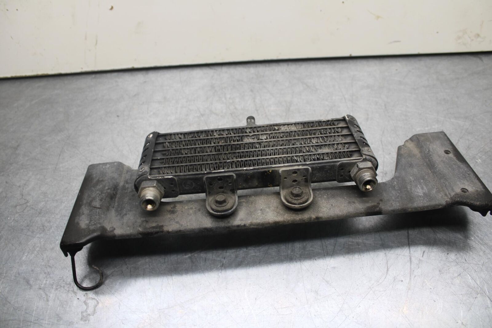 1988 Yamaha FZ600 ENGINE MOTOR OIL COOLER  BB601