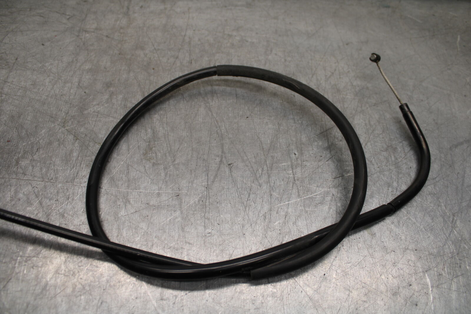22-24 YAMAHA XSR900 CLUTCH CABLE LINE BB710