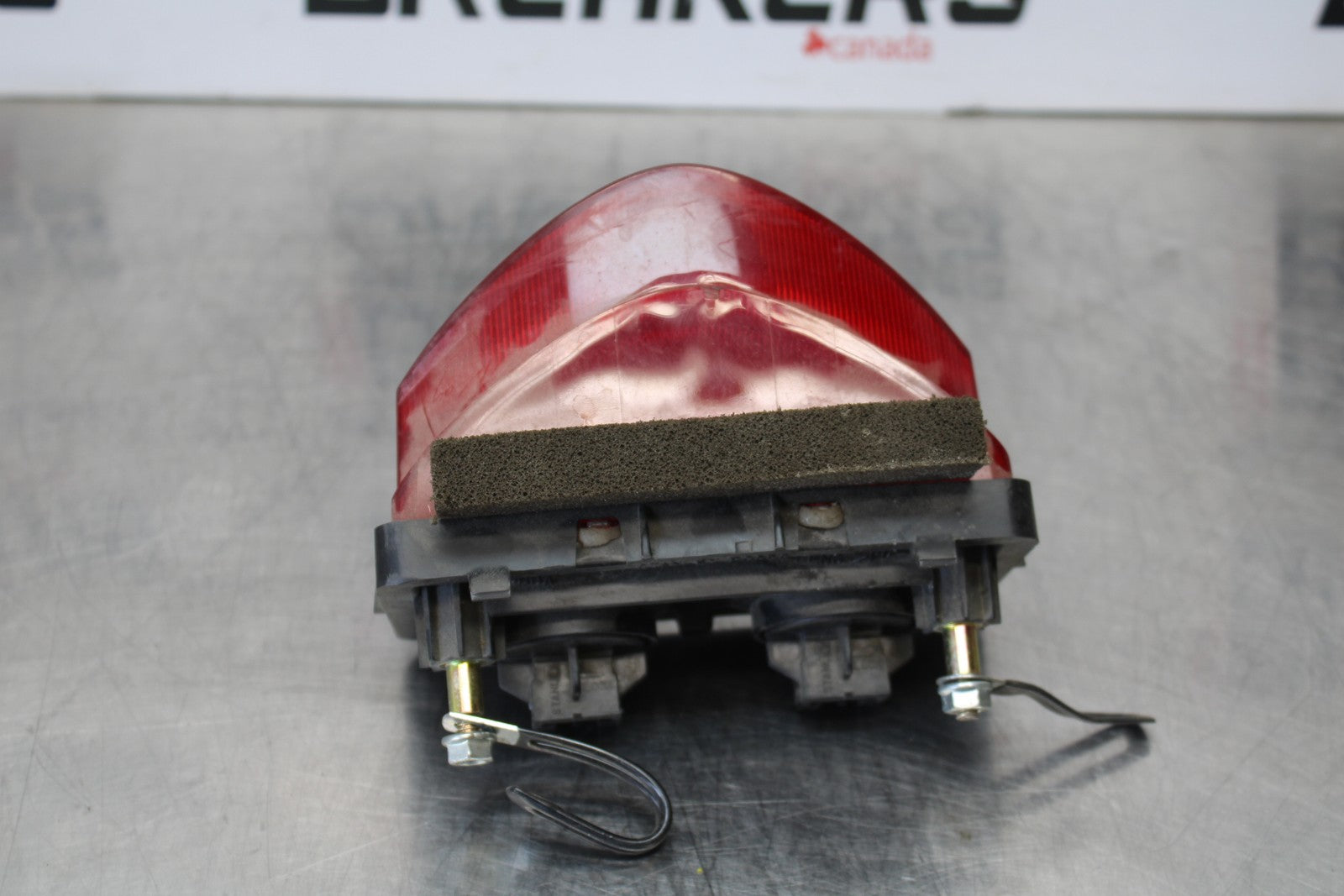 01-06 HONDA CBR600F4I REAR TAIL TAILLIGHT BACK BRAKE LIGHT BB185