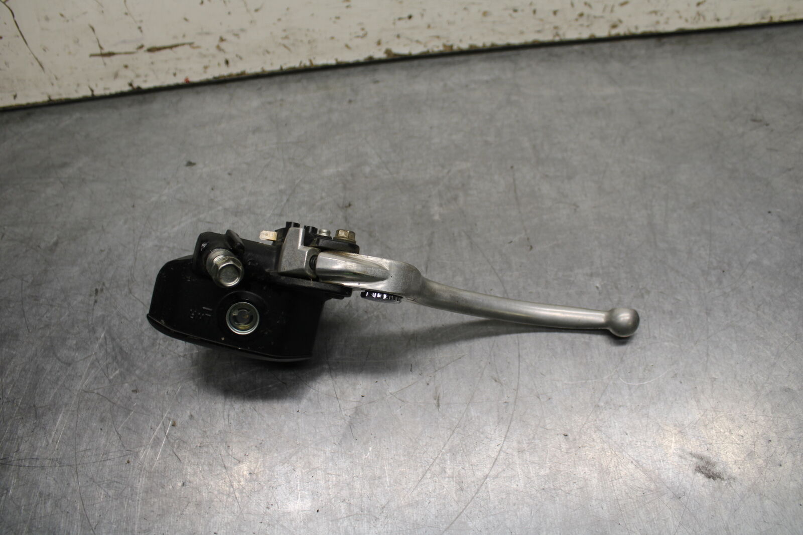 14-15 KAWASAKI NINJA 650 EX650F ABS FRONT BRAKE MASTER CYLINDER w/ LEVER BB741