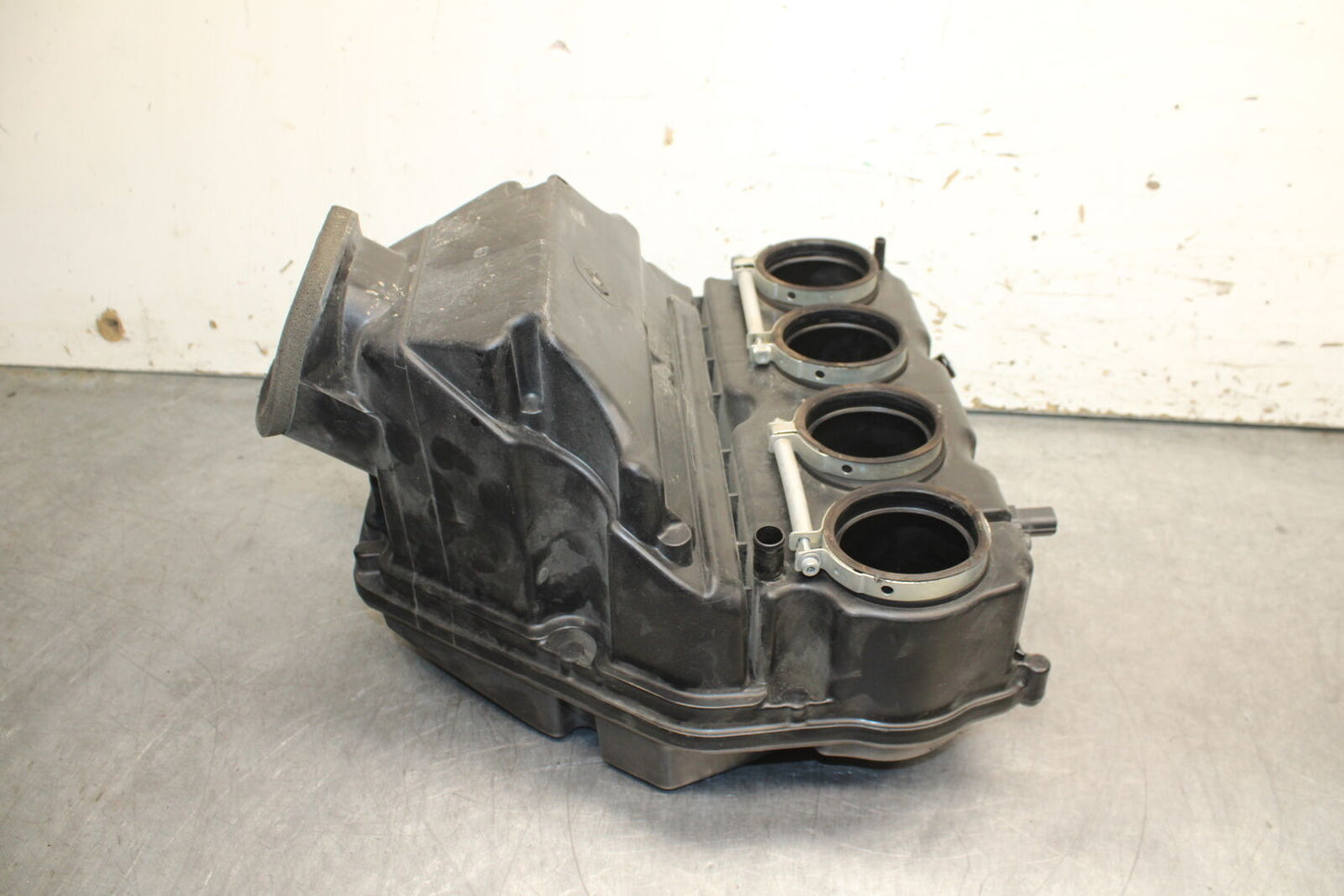 12-13 KAWASAKI Z1000 AIRBOX AIR INTAKE FILTER BOX BB743