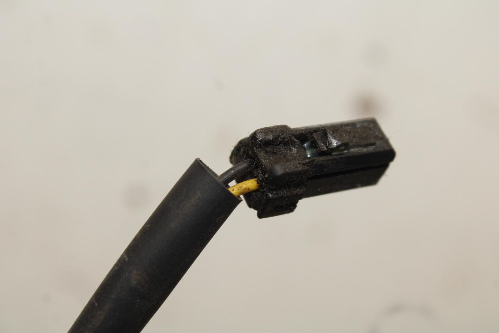 08-11 TRIUMPH SPEED TRIPLE LICENSE PLATE LIGHT BB102
