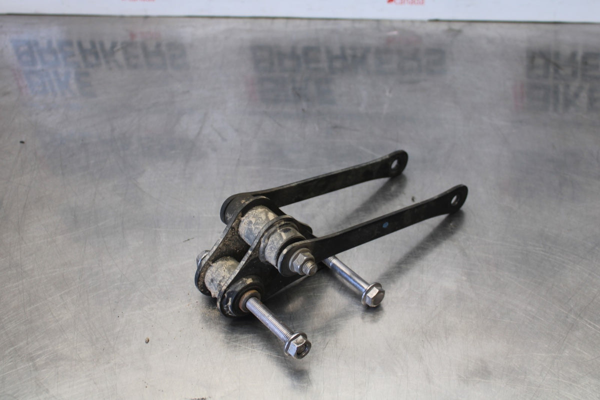 20 TRIUMPH STREET TRIPLE 765 REAR DOGBONE SHOCK LINKAGE LINK BB864