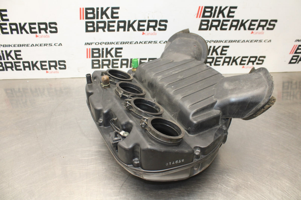 05-06 SUZUKI GSXR1000 AIRBOX AIR INTAKE FILTER BOX BB857