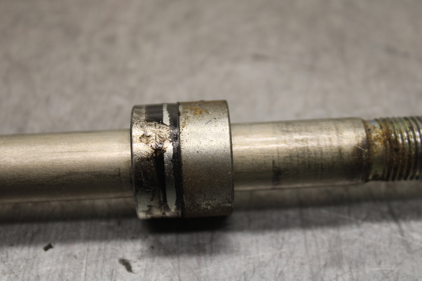 17-24 YAMAHA BOLT XVS950 FRONT WHEEL RIM AXLE PIVOT BOLT BB729