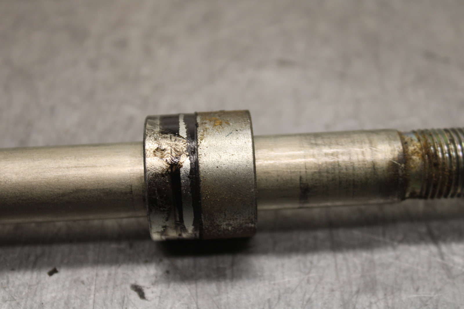 17-24 YAMAHA BOLT XVS950 FRONT WHEEL RIM AXLE PIVOT BOLT BB729