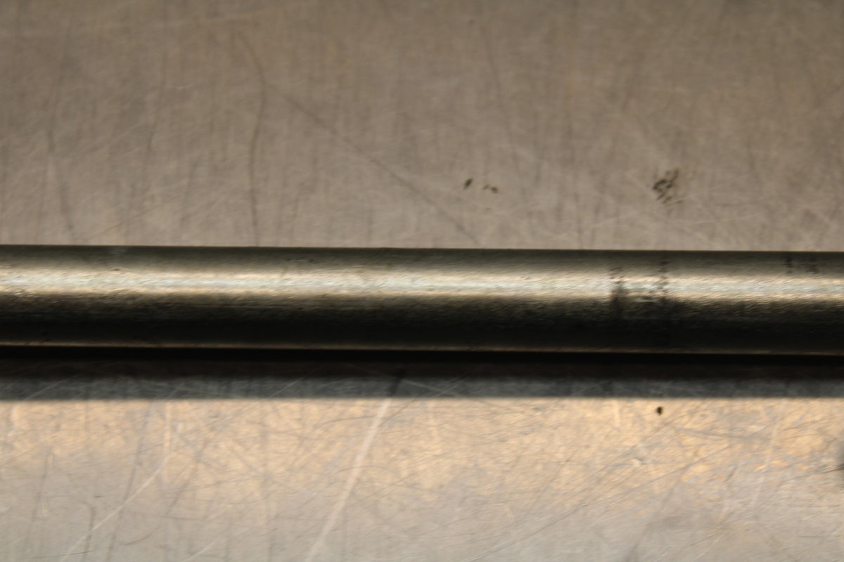 18-26 KAWASAKI Z400 REAR AXLE BACK WHEEL RIM PIVOT BOLT AXEL BB852