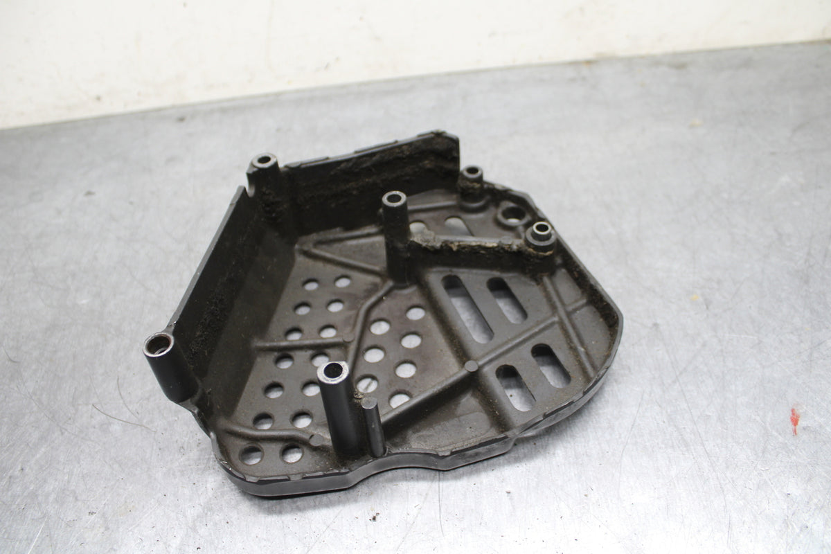 91-92 SUZUKI GSXR750 M  ENGINE SPROCKET COVER BB125