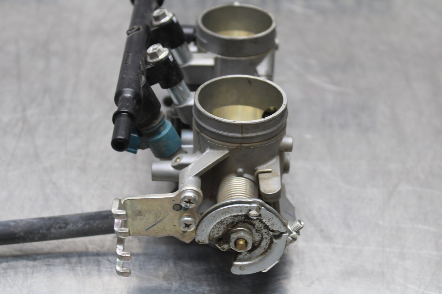 14-17 YAMAHA FZ07 MAIN FUEL INJECTORS / THROTTLE BODIES BB162