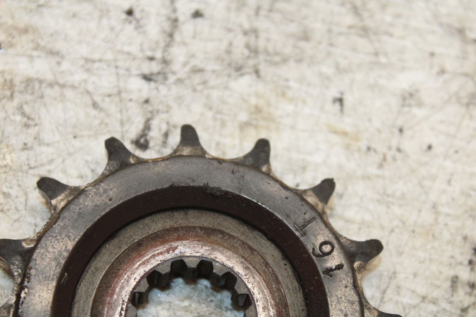 08-16 YAMAHA YZF R6 FRONT SPROCKET BB365