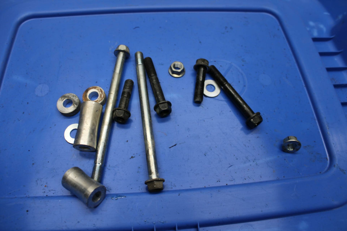 16-18 HONDA CBR500R ENGINE MOUNTING BOLTS HARDWARE MOTOR SCREWS BB345