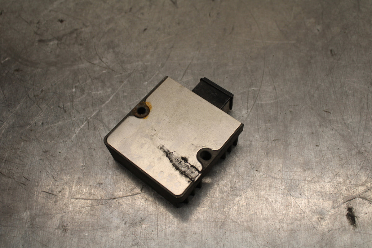 15-16 HONDA CB300F RECTIFIER VOLTAGE REGULATOR BB740
