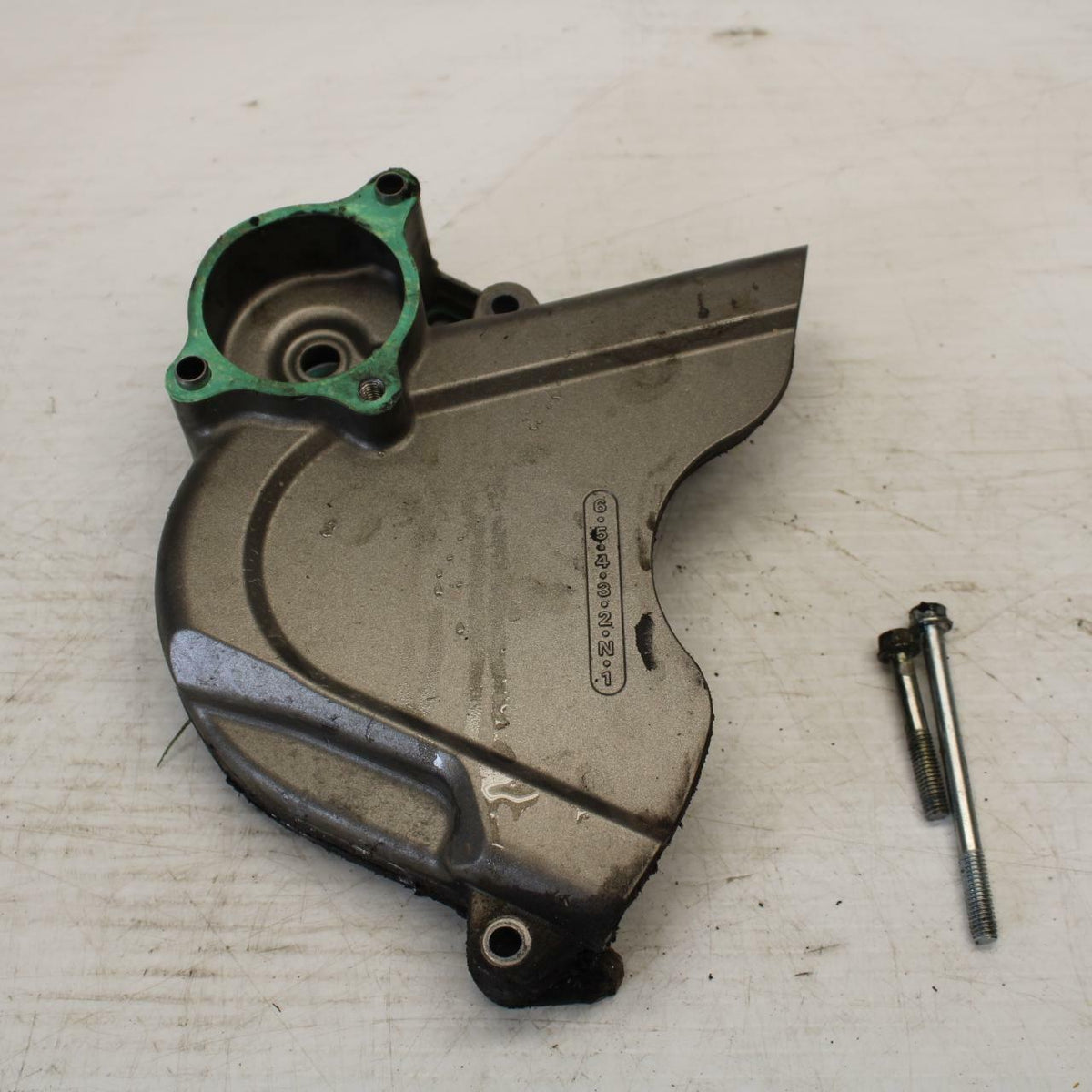 04-05 HONDA CBR1000RR ENGINE SPROCKET COVER BB285