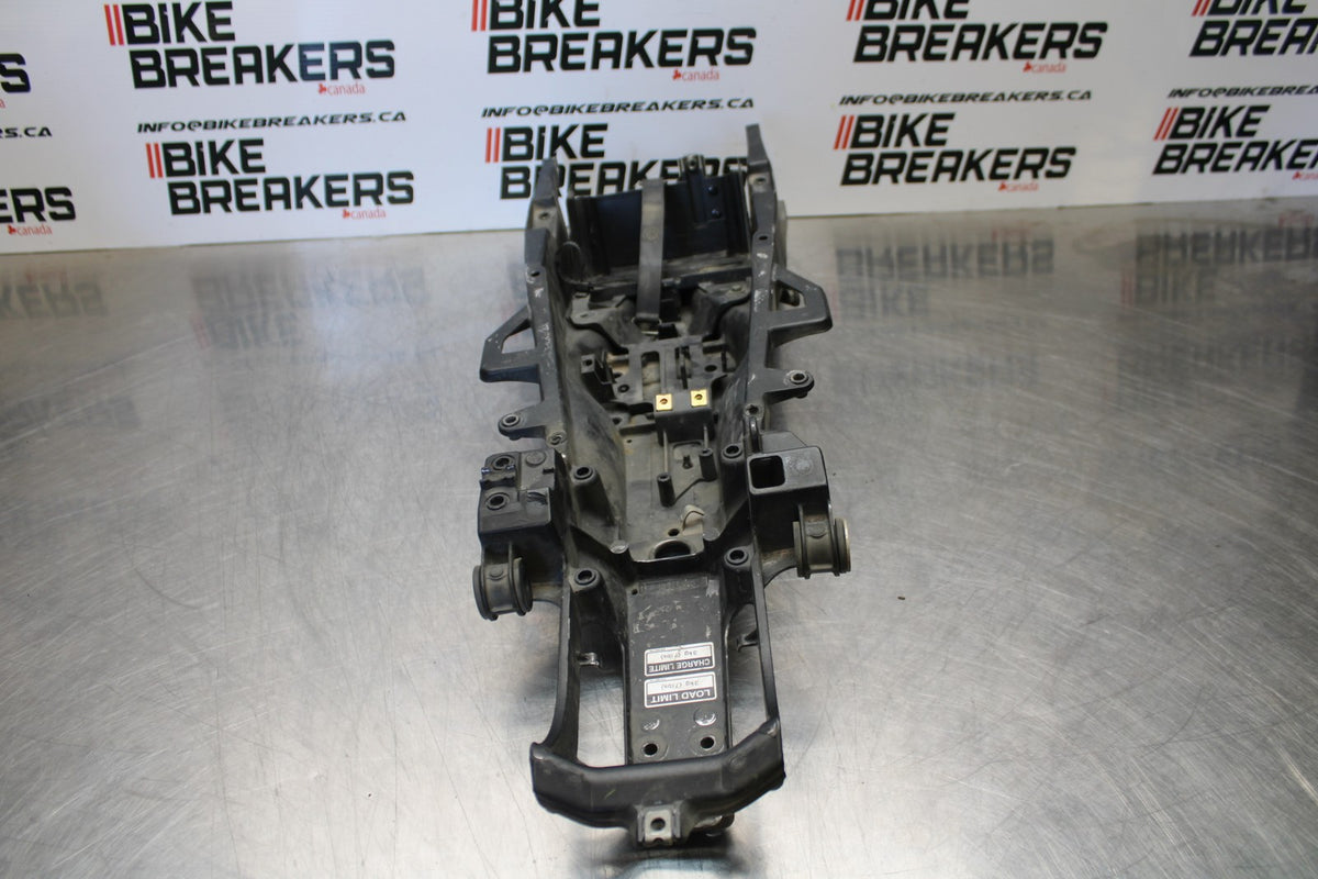 04-05 YAMAHA YZF R1 REAR SUBFRAME BACK SUB FRAME  BB173
