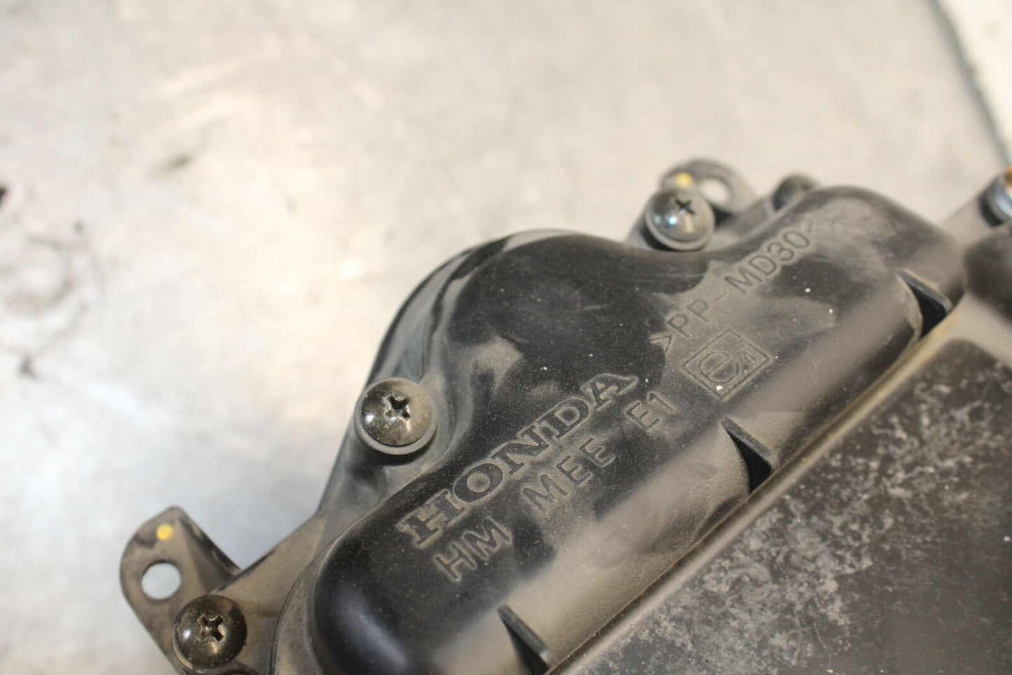 05-06 HONDA CBR600RR AIRBOX AIR INTAKE FILTER BOX  BB655