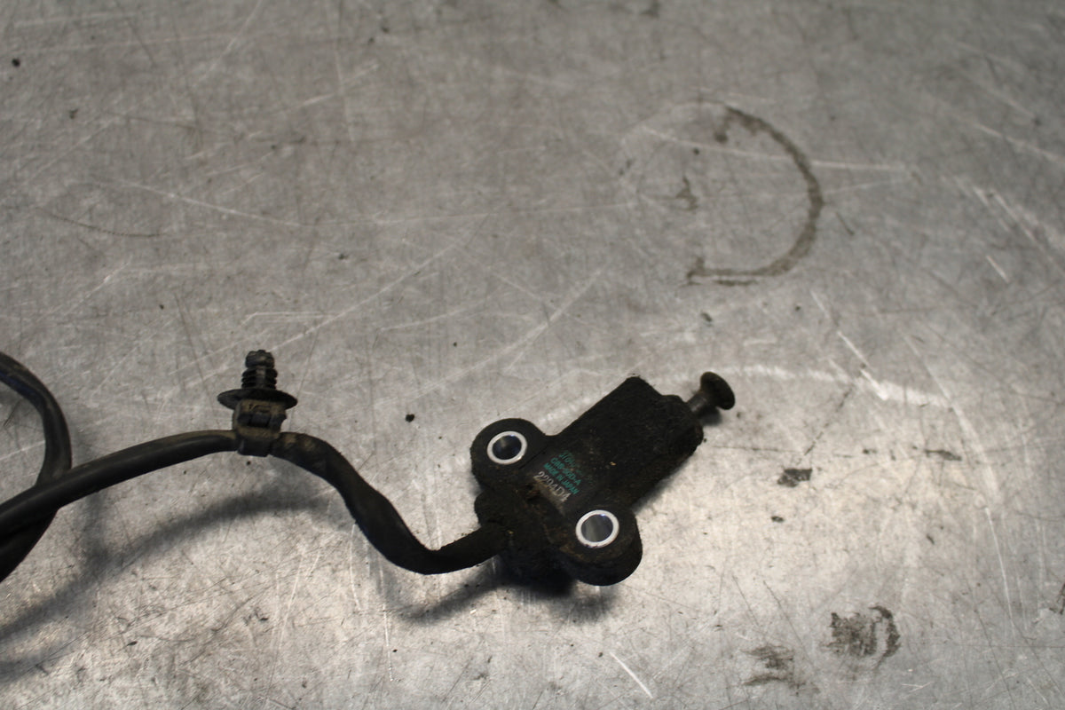04 SUZUKI GSXR600 KICKSTAND SIDE KICK STAND SENSOR  BB676