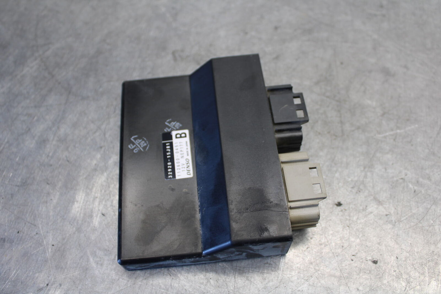 11-24 SUZUKI GSXR750 ECU COMPUTER CONTROLLER UNIT BLACK BOX ECM CDI  BB687
