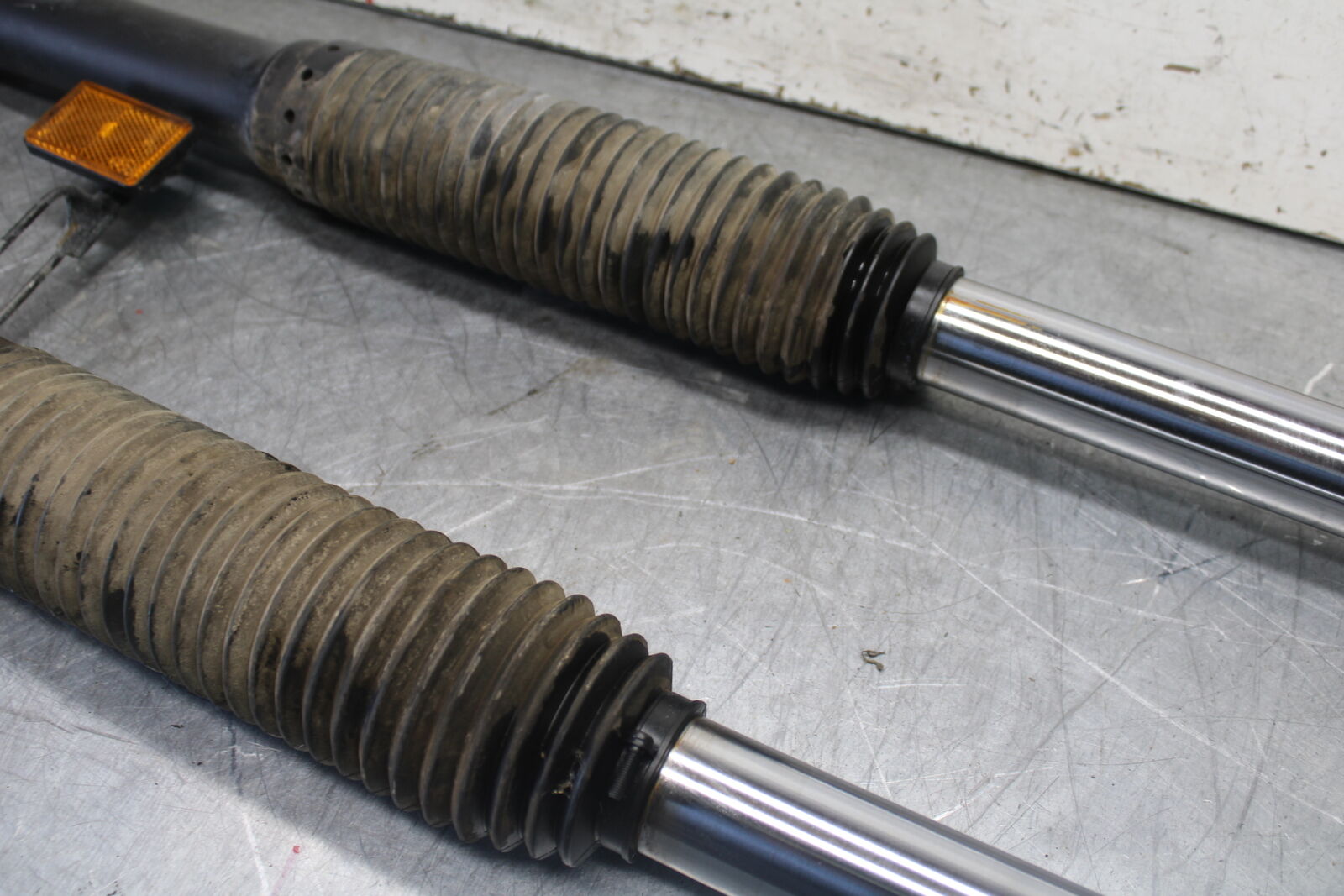 08-18 KAWASAKI KLR650 FRONT FORKS SHOCK SUSPENSION SET PAIR BB707