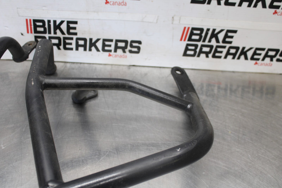 19 BMW F750GS FRAME ENGINE CRASH BARS CAGE PROTECTORS BB938