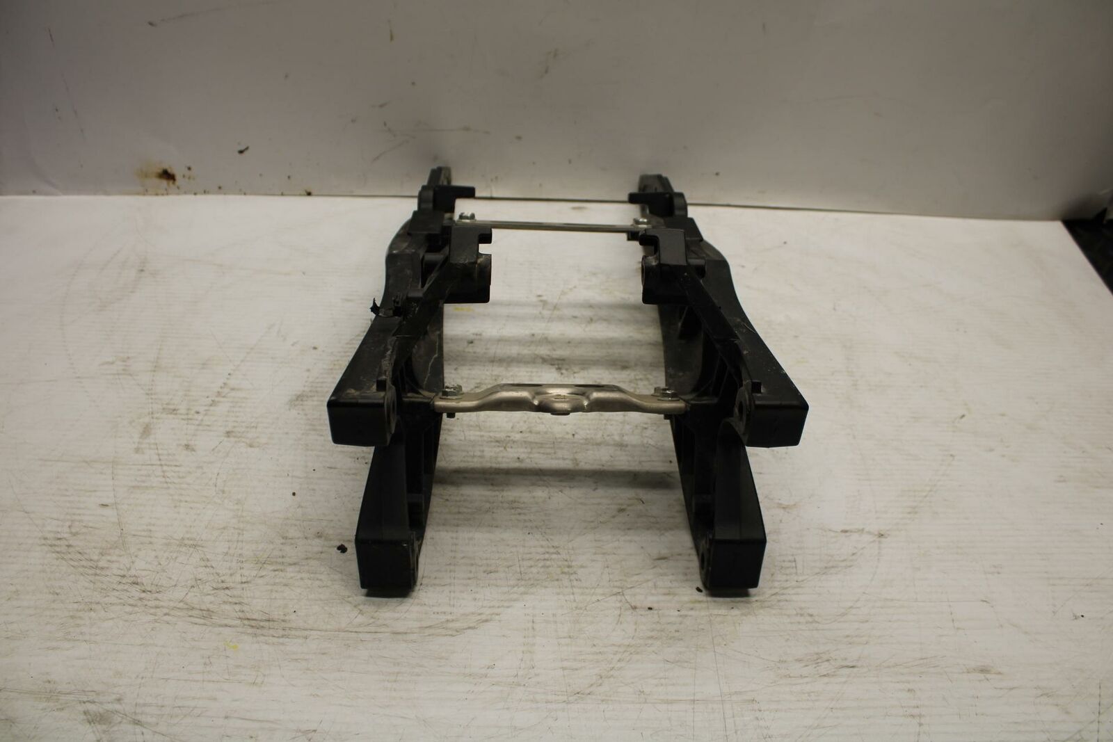 06-07 SUZUKI GSXR600 REAR SUBFRAME BACK SUB FRAME BB289