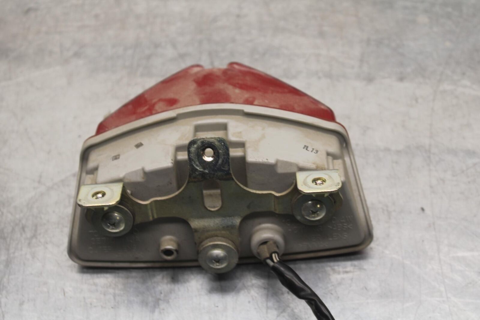 2011 Suzuki GSXR600 REAR TAIL TAILLIGHT BACK BRAKE LIGHT BB605