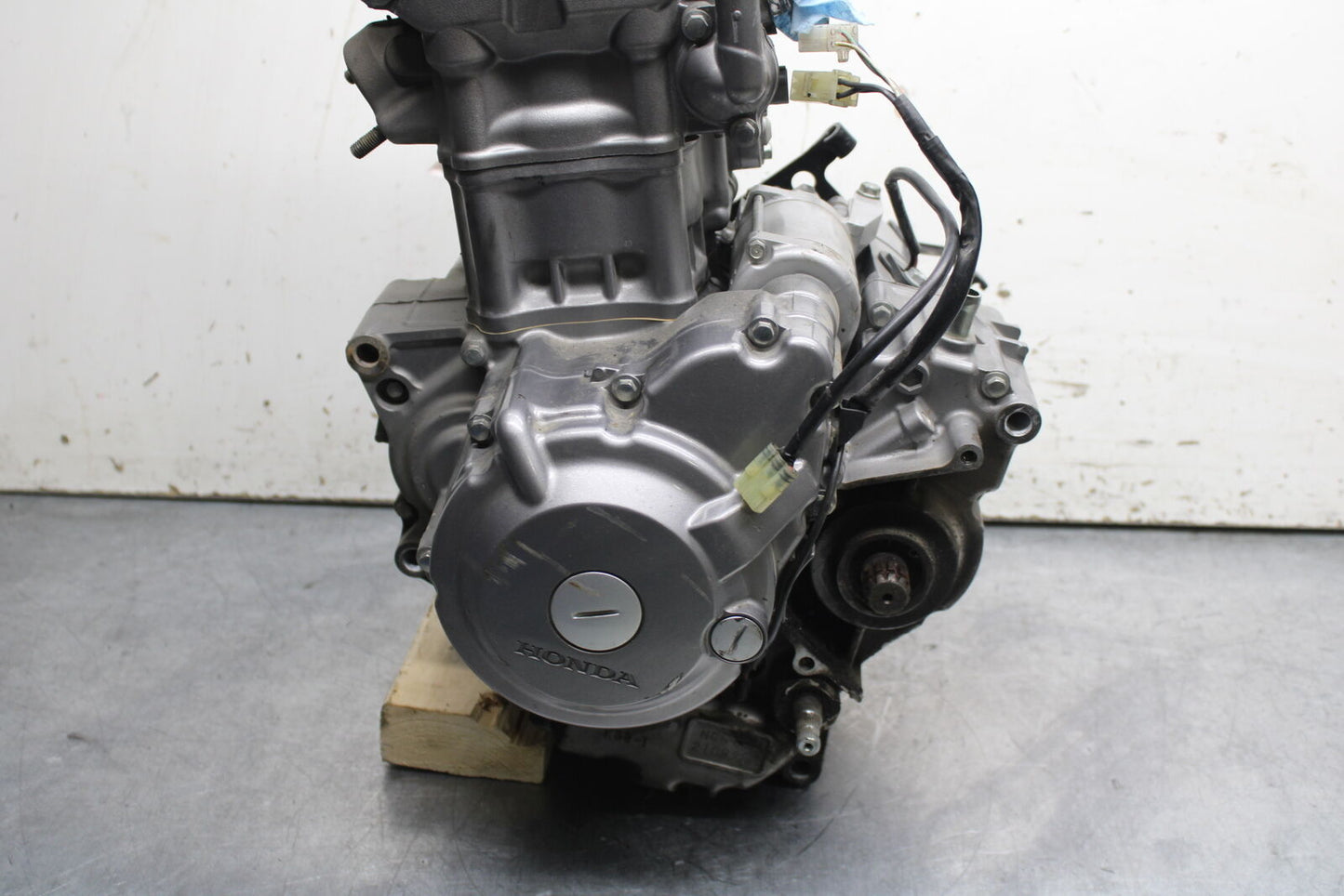 15-16 HONDA CB300F ENGINE MOTOR BB740