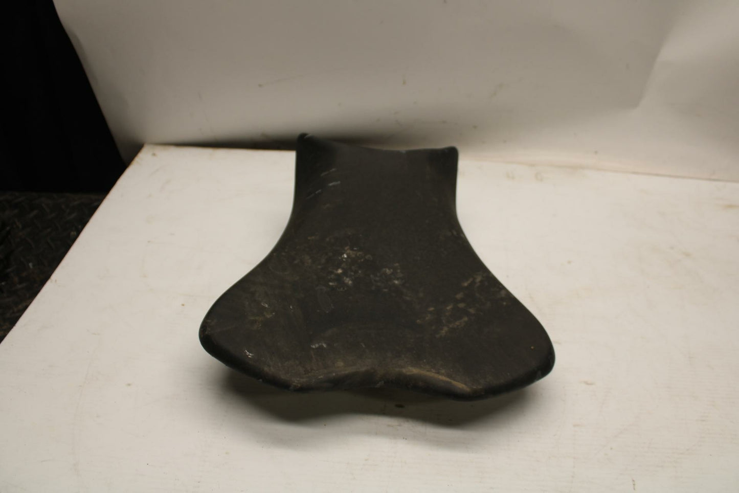 13-18 KAWASAKI NINJA ZX6R FRONT DRIVERS SEAT PAD SADDLE PILLION BB353