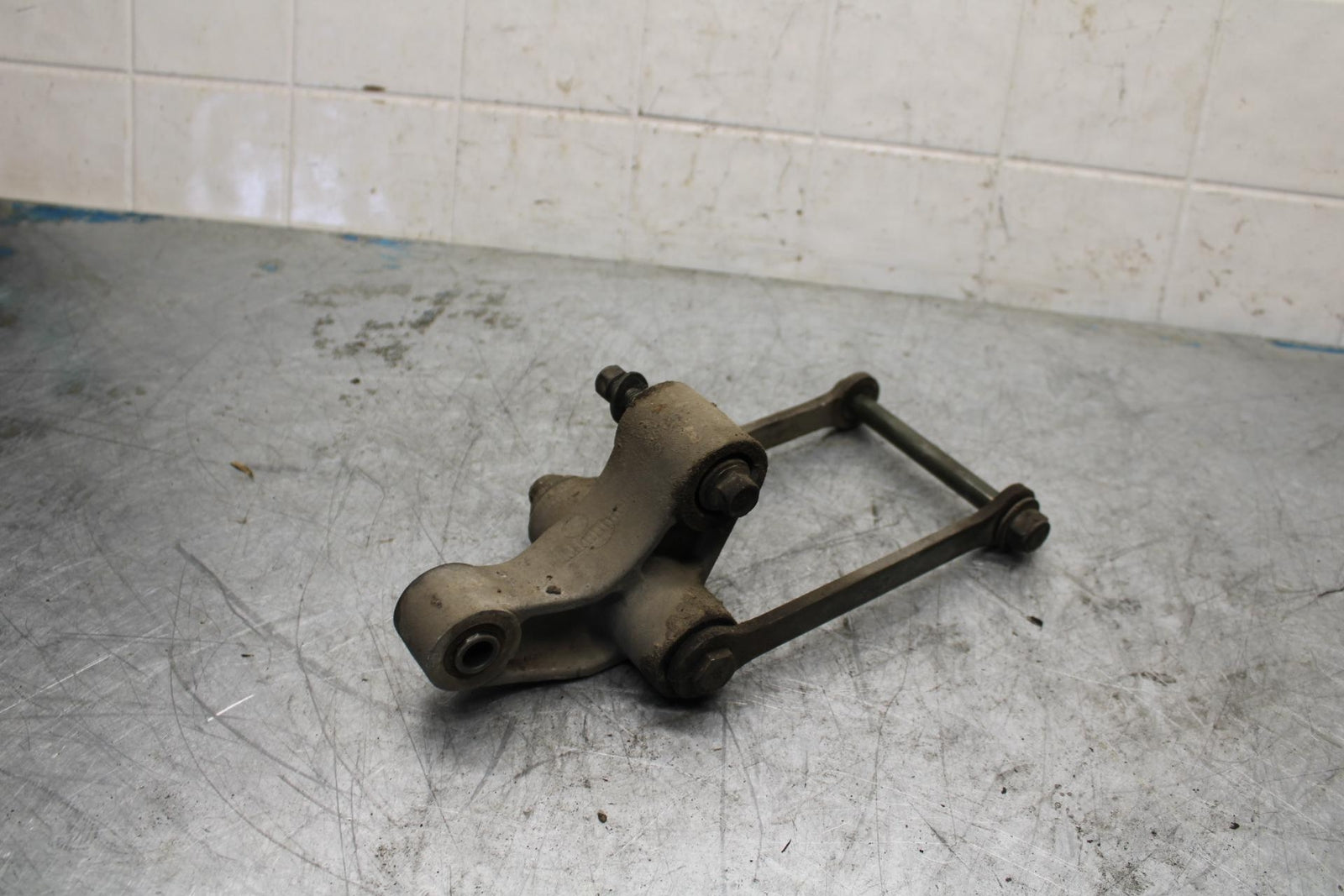 96-07 YAMAHA YZF600R REAR DOGBONE SHOCK LINKAGE LINK BB427 THUNDERCAT