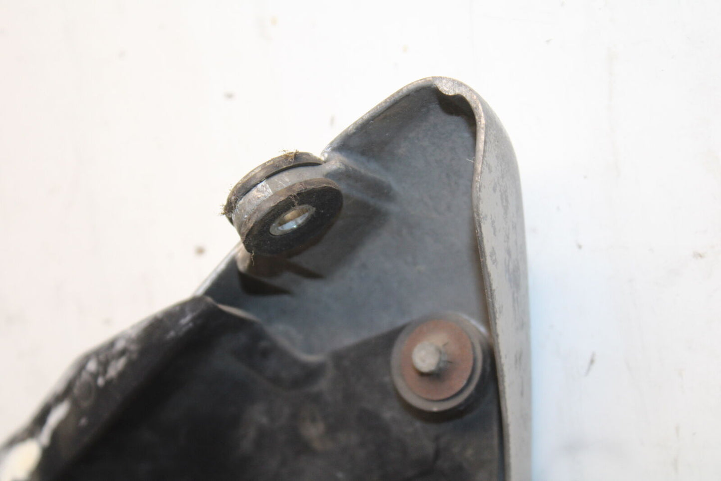 82-83 YAMAHA MAXIM 750 LEFT FRAME COVER COWL BB671