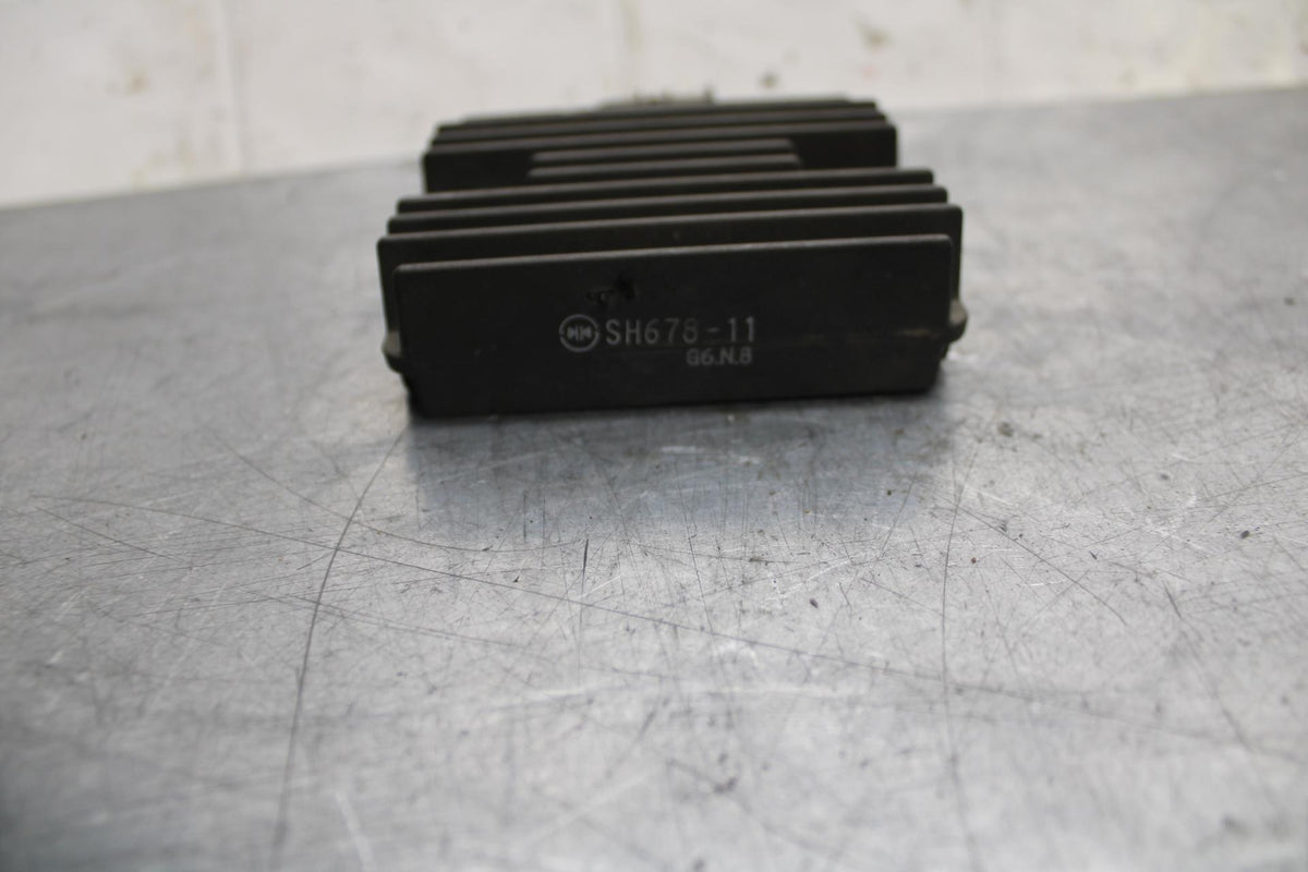 07 YAMAHA YZF R6 2c0 RECTIFIER VOLTAGE REGULATOR 4XY-81960-00-00 BB75
