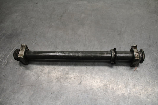 06-07 HONDA CBR1000RR REAR AXLE BACK WHEEL RIM PIVOT BOLT AXEL BB756