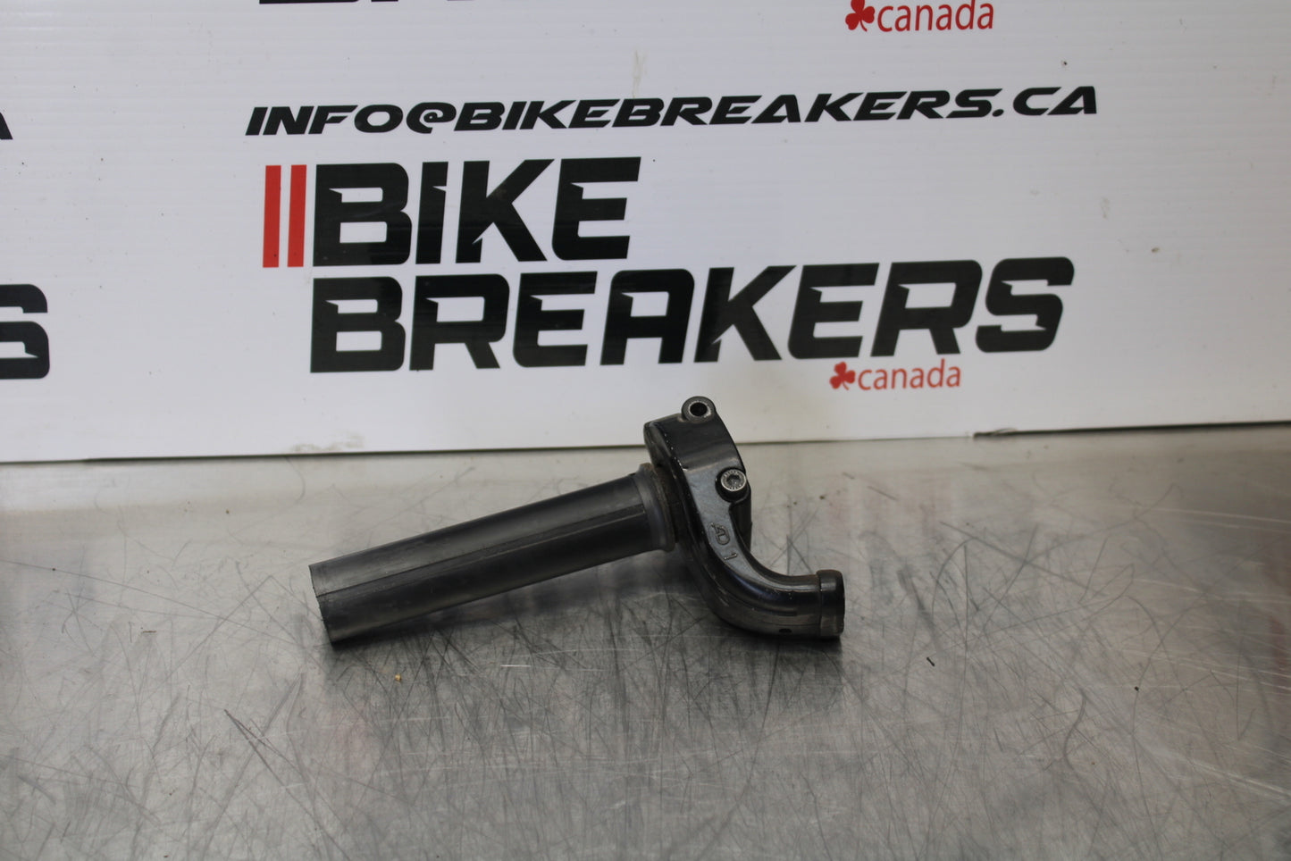 07-08 YAMAHA YZF R1 THROTTLE CABLE LINE HOUSING GUIDE BB160