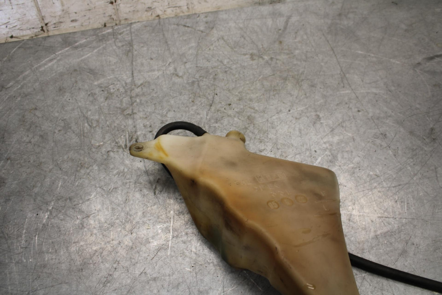 1997 Suzuki GSXR750 COOLANT WATER TANK RESERVOIR BOTTLE #B BB527