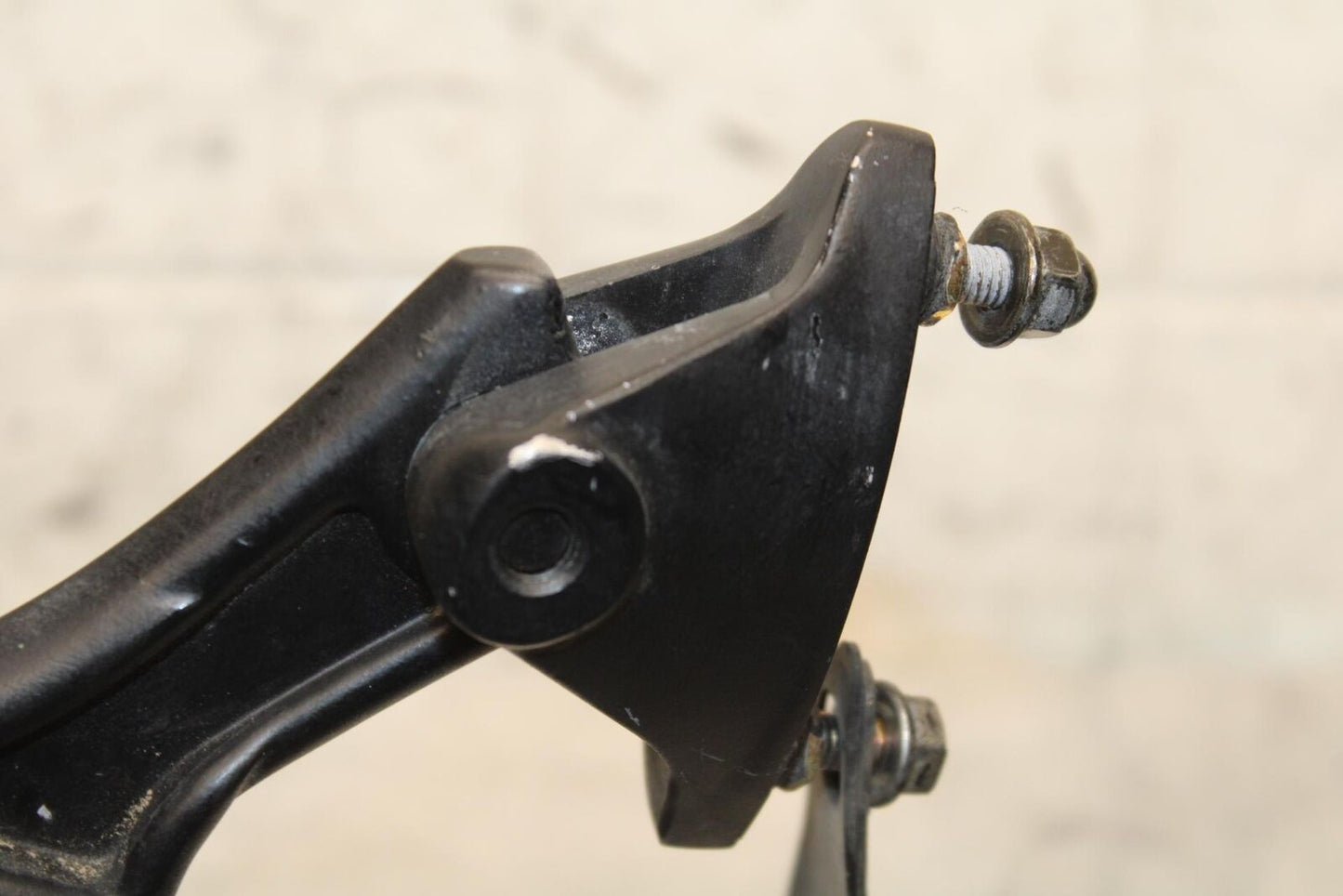 2000 Kawasaki Ninja ZX12R ZX1200A RIGHT SIDE MIRROR BB565