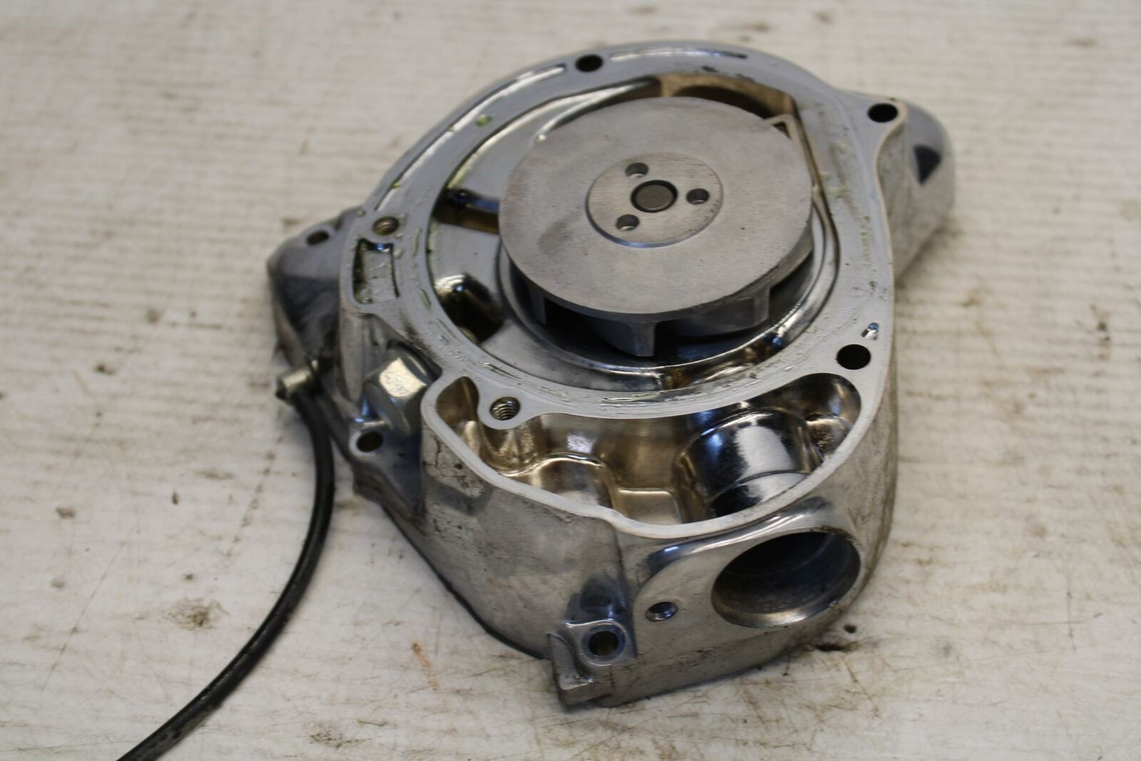 07-08 YAMAHA V STAR 1300 ENGINE WATER COOLANT PUMP  BB303